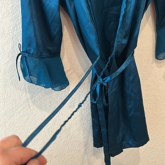 Secret Treasures Teal Women's Robe - Picture 8 of 8